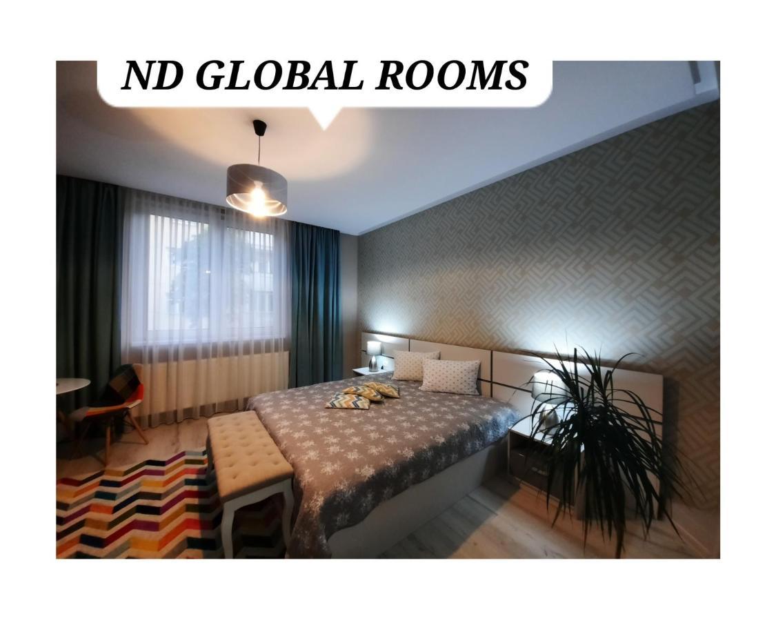 N.D Global Alba Iulia Aparthotel Bagian luar foto